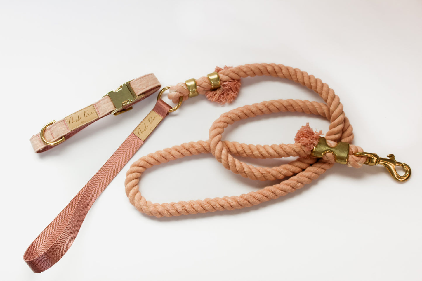 Dusty Rose Collar Walk Set